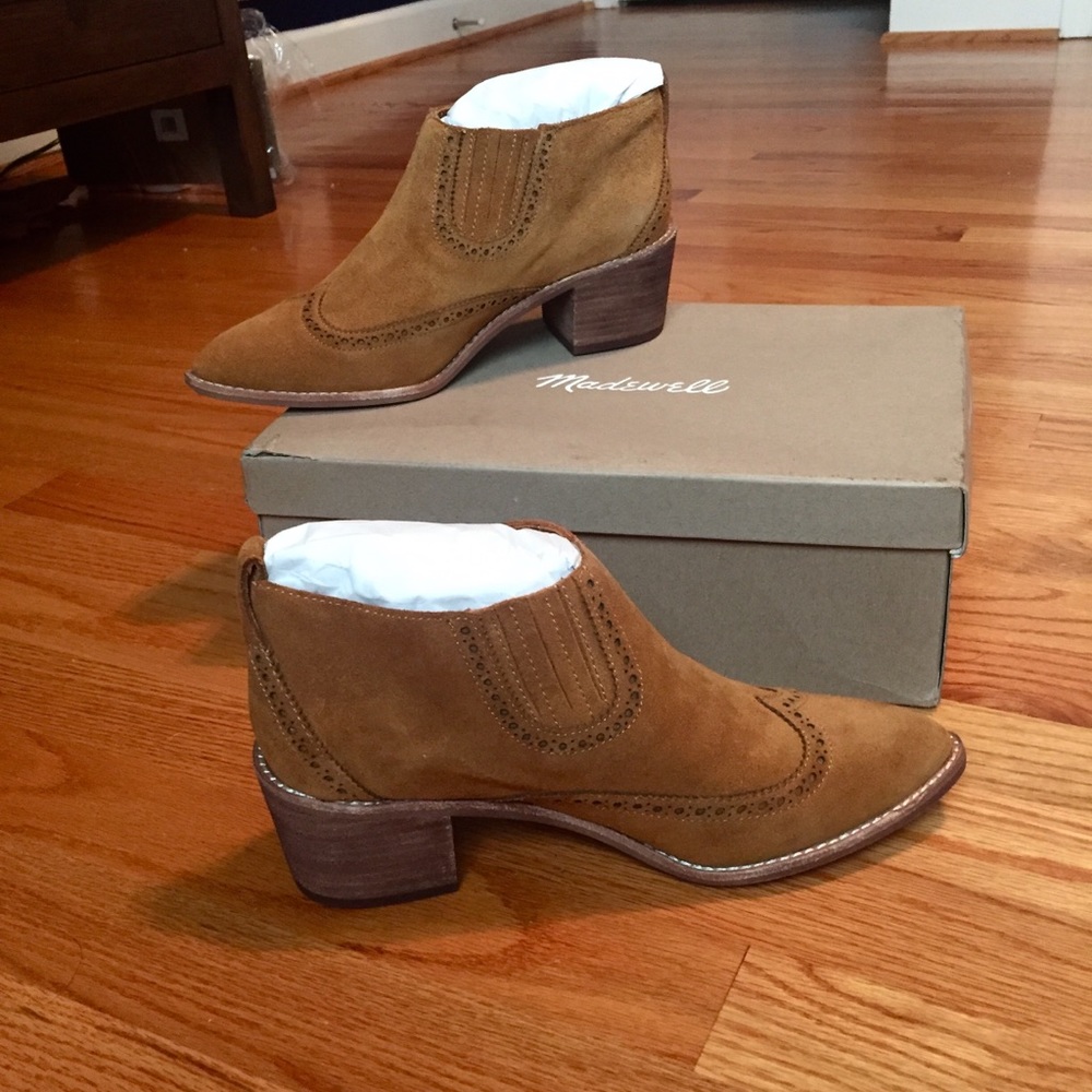 Madewell The Grayson Brogue Chelsea Boot - Picture 7 of 8